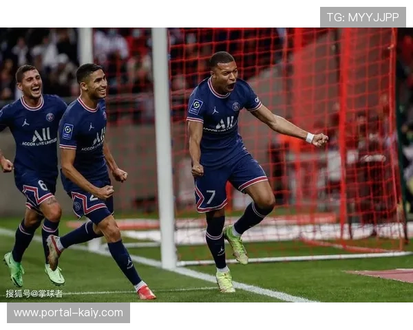 朗斯六连胜强势登顶法甲，高效防反成制胜法宝